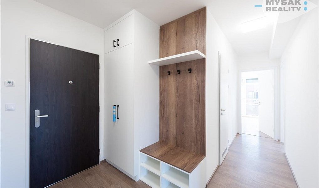 Pronájem bytu 3+kk 80 m², Praha – náhled fotky 17