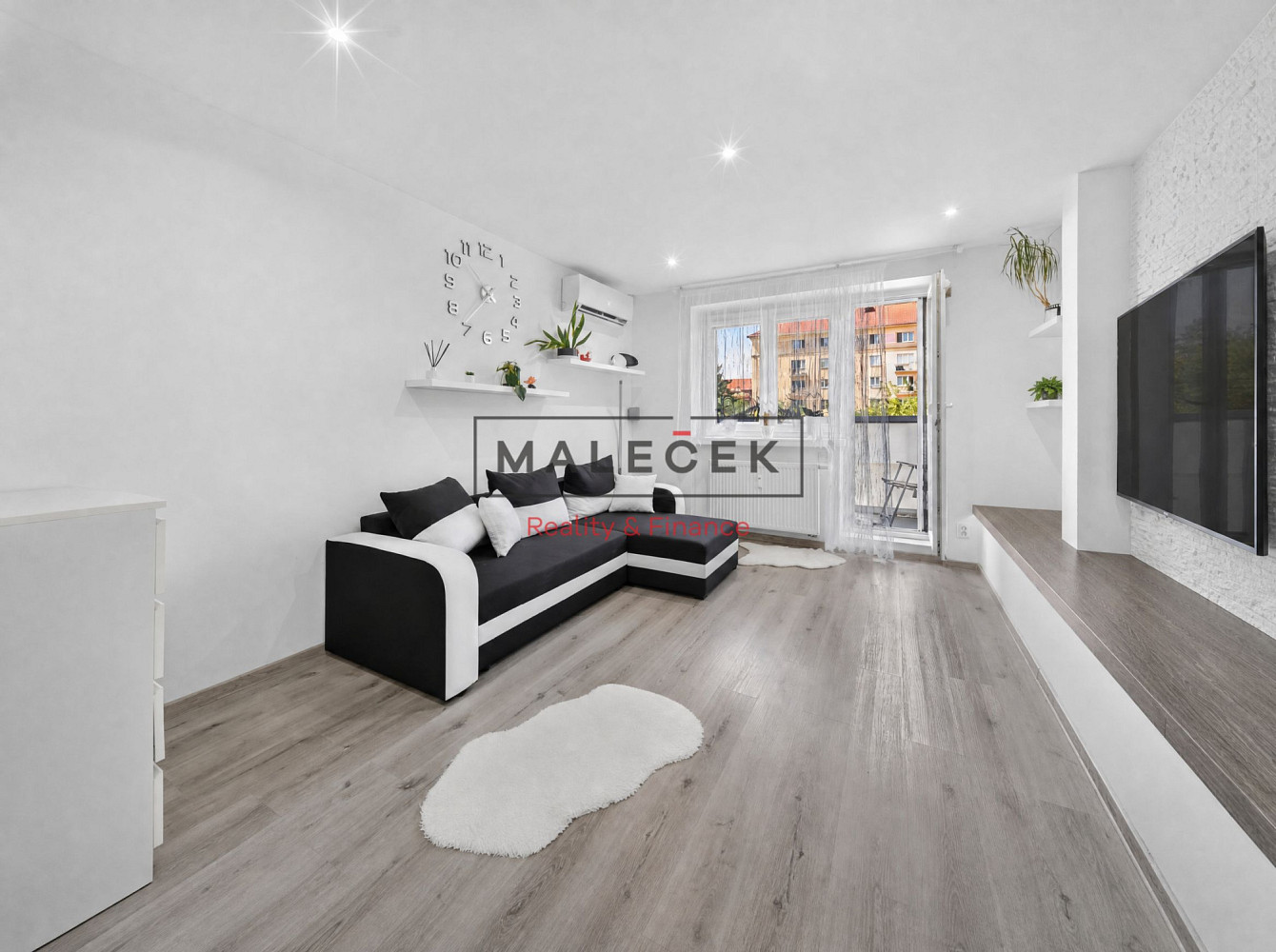 Prodej bytu 2+1 51 m² – fotografie 2