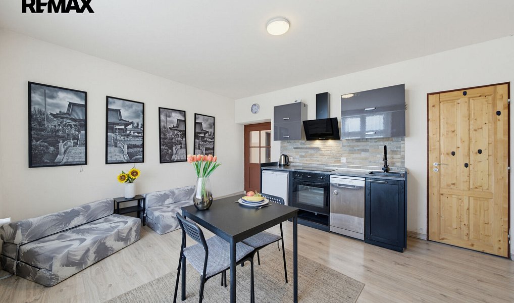 Prodej domu 112 m² s pozemkem 126 m², Roudnice nad Labem – náhled fotky 5