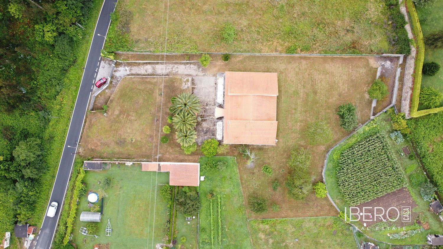 Prodej domu 270 m² s pozemkem 3 563 m²