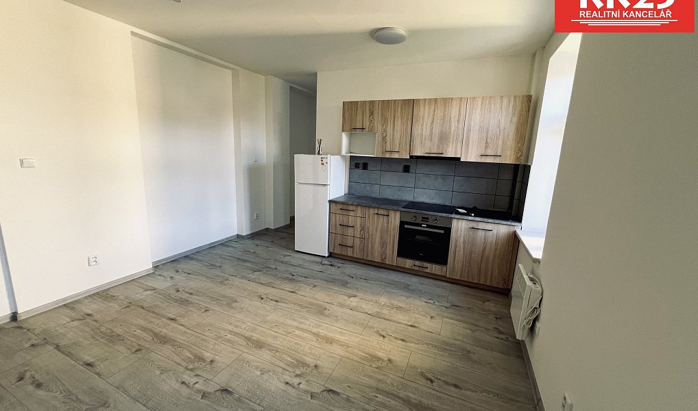 Pronájem bytu 1+kk 31 m², Mariánské Lázně – náhled fotky 2
