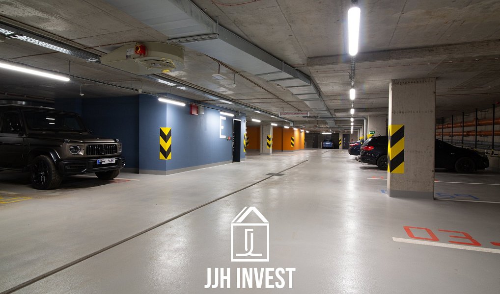 Prodej bytu 4+kk 136 m², Praha – náhled fotky 28
