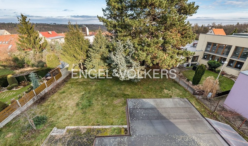 Prodej domu 300 m² s pozemkem 904 m², Praha – náhled fotky 9