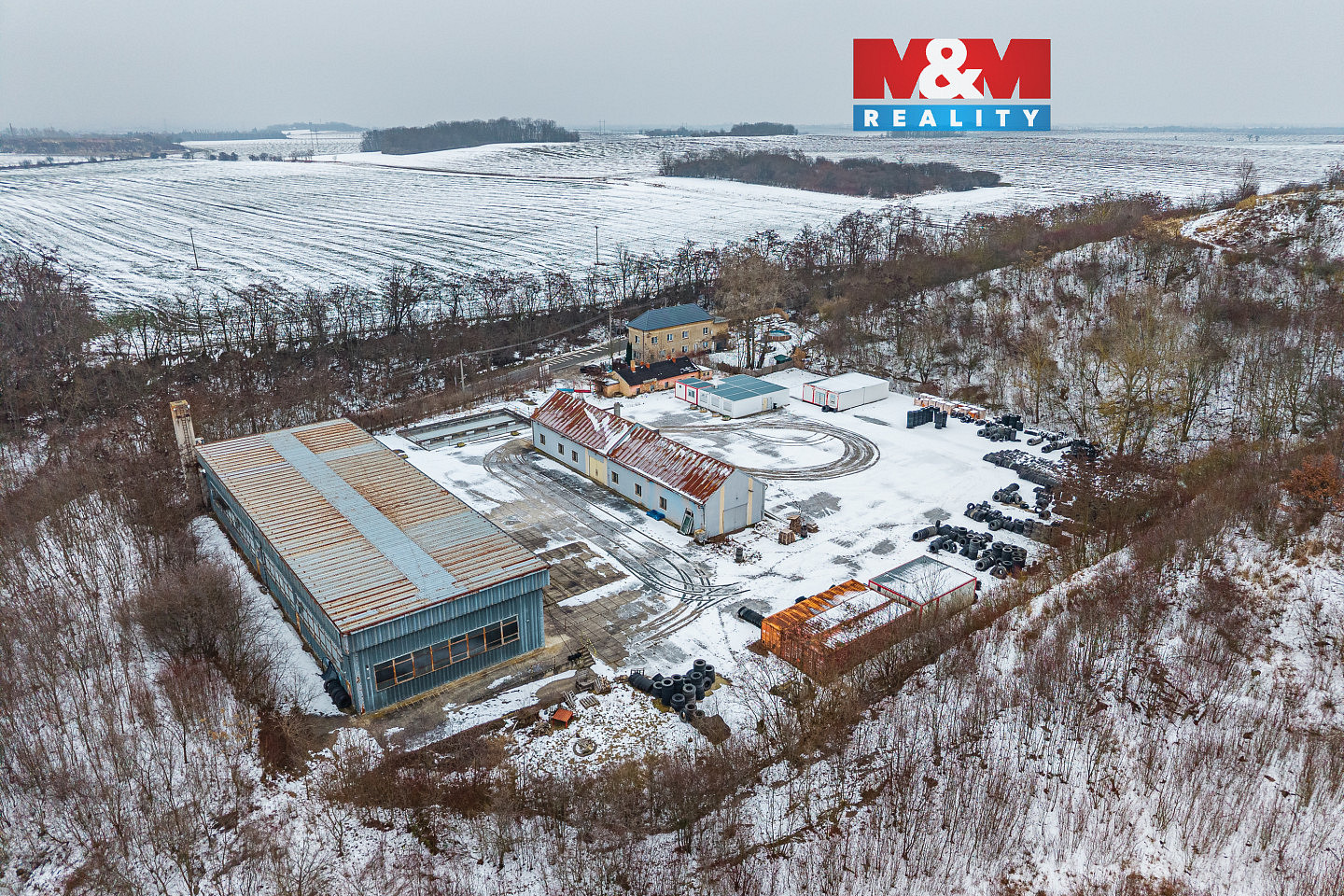 Pronájem skladovacích prostor 1 100 m²