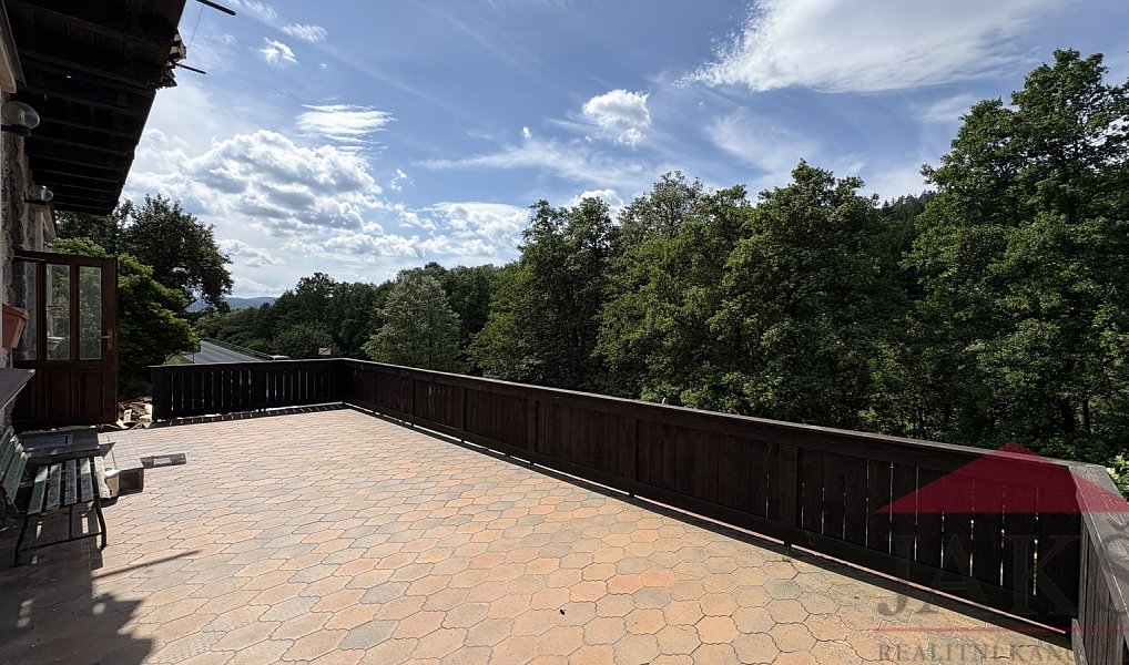 Prodej domu 365 m² s pozemkem 1 211 m², Petrovice u Sušice – náhled fotky 4