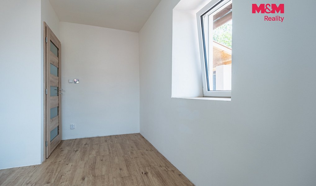 Prodej chaty/chalupy 86 m² s pozemkem 1 425 m², Mrzky – náhled fotky 10