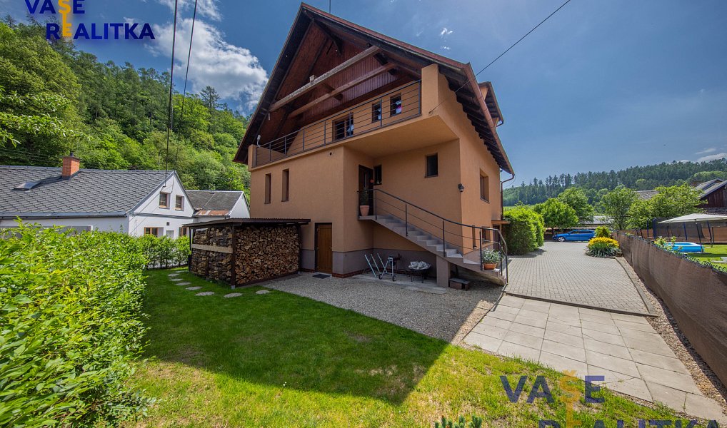 Prodej domu 160 m² s pozemkem 824 m², Hrabišín – náhled fotky 8