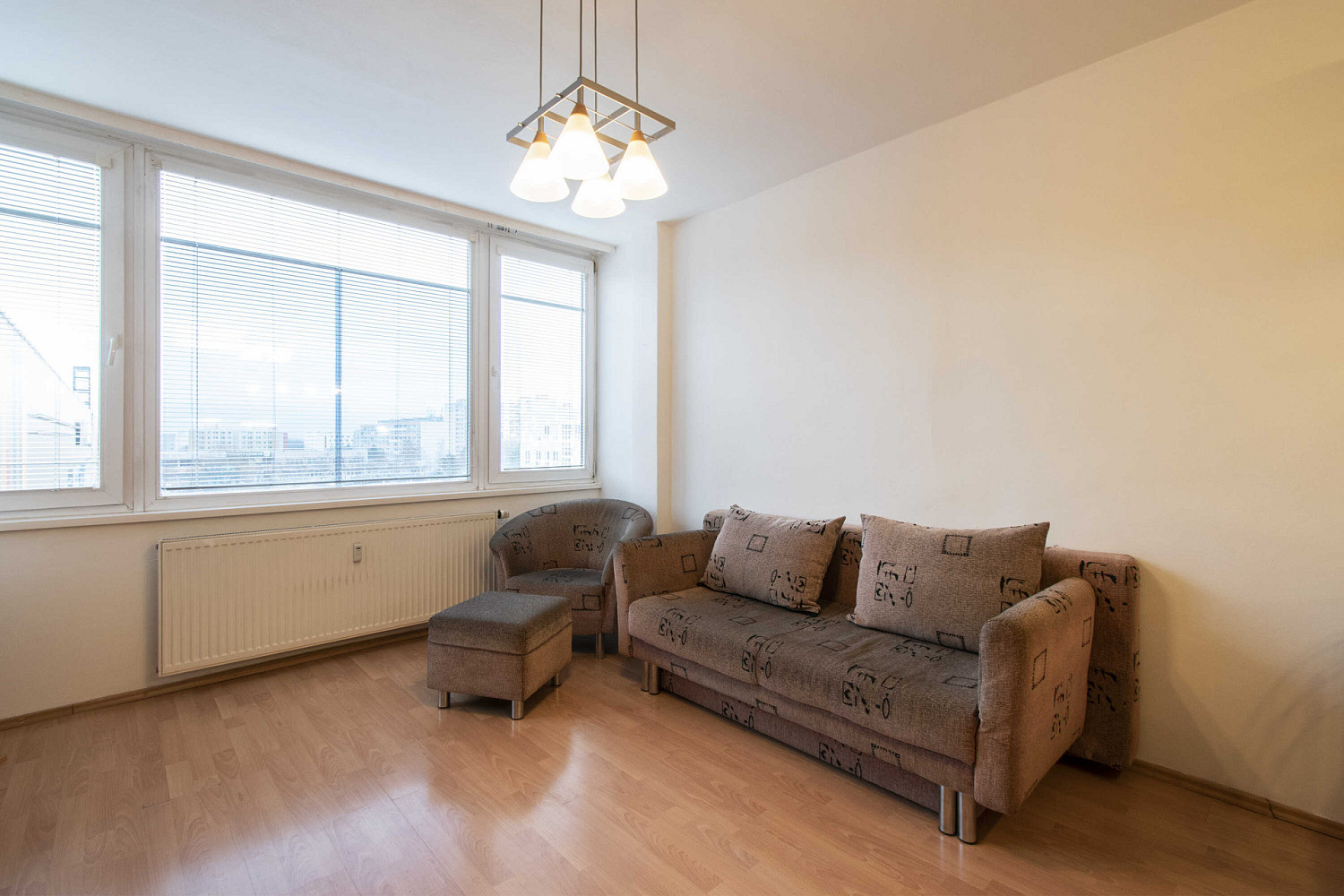 Pronájem bytu 2+kk 37 m² – fotografie 4