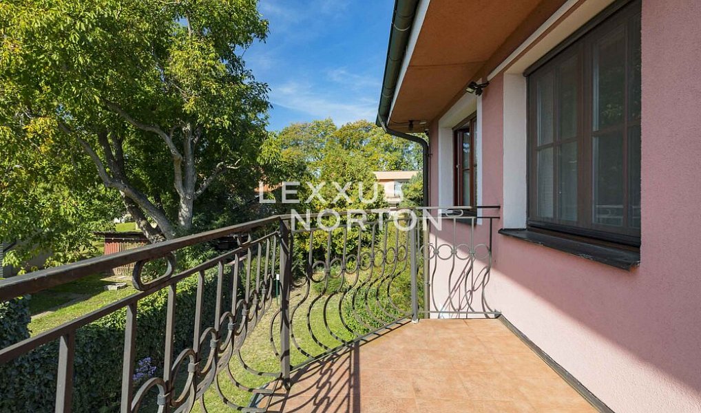 Prodej domu 316 m² s pozemkem 1 084 m², Úhonice – náhled fotky 3