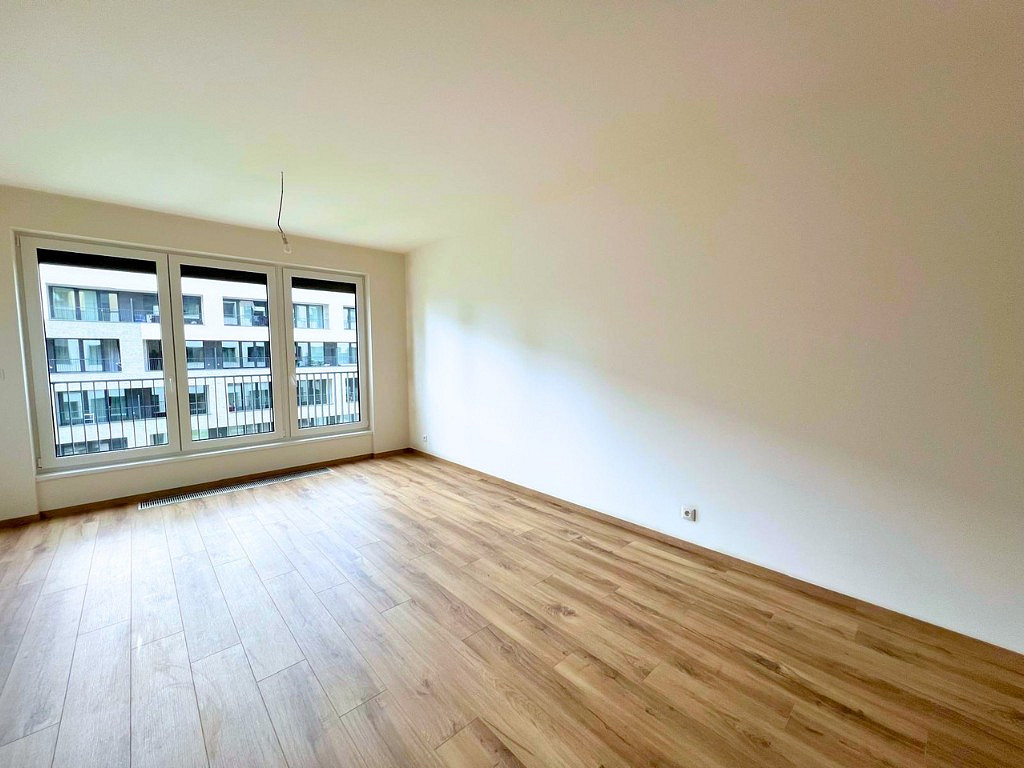 Pronájem bytu 1+kk 38 m² — photo 4