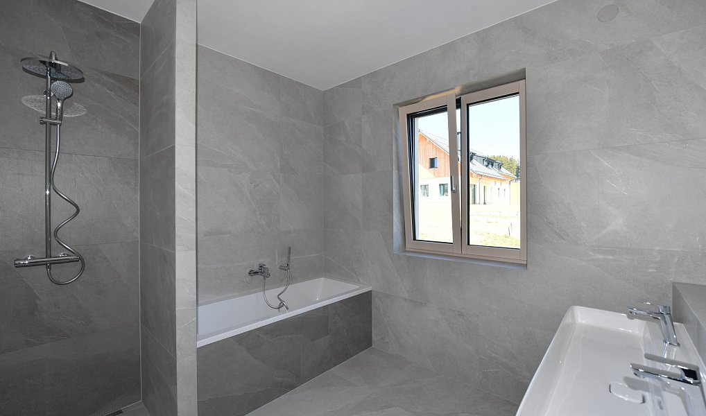 Prodej ubytovacího objektu 310 m², Nové Hutě – náhled fotky 7