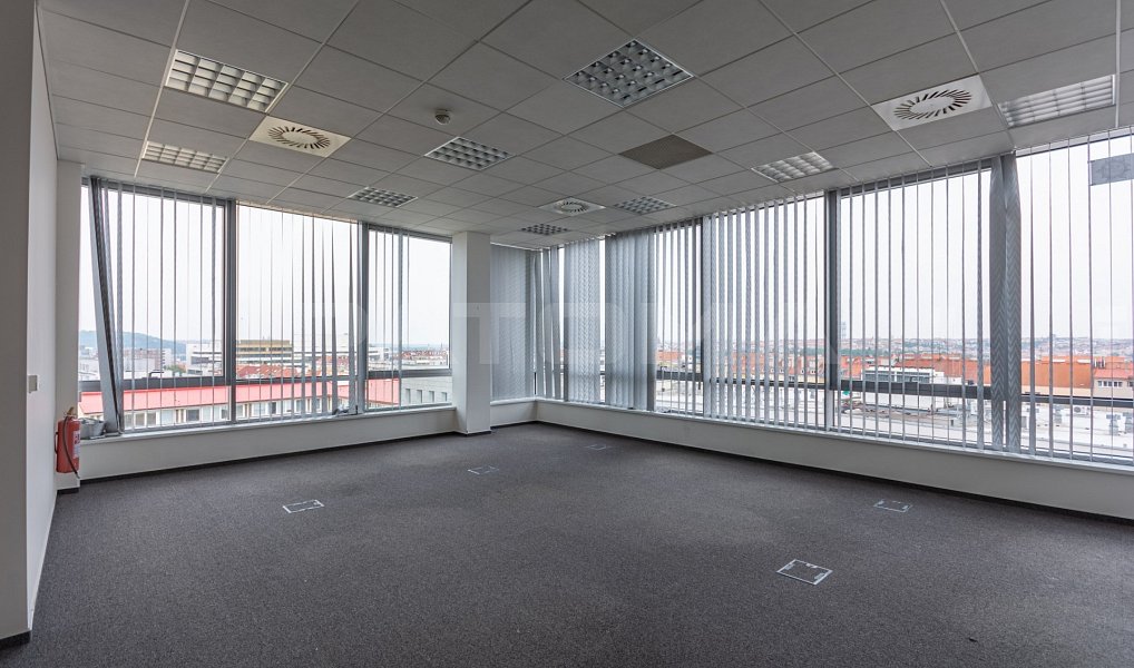 Pronájem kanceláře 106 m², Praha – náhled fotky 7