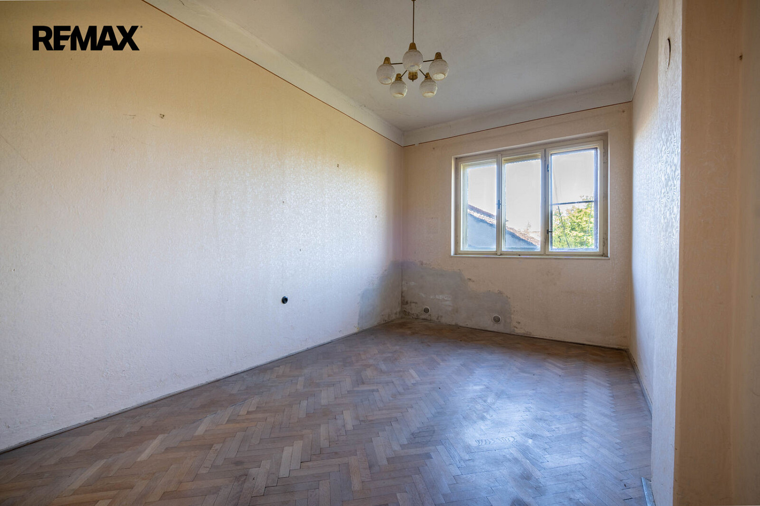 Prodej domu 176 m² s pozemkem 1 042 m² – fotografie 5