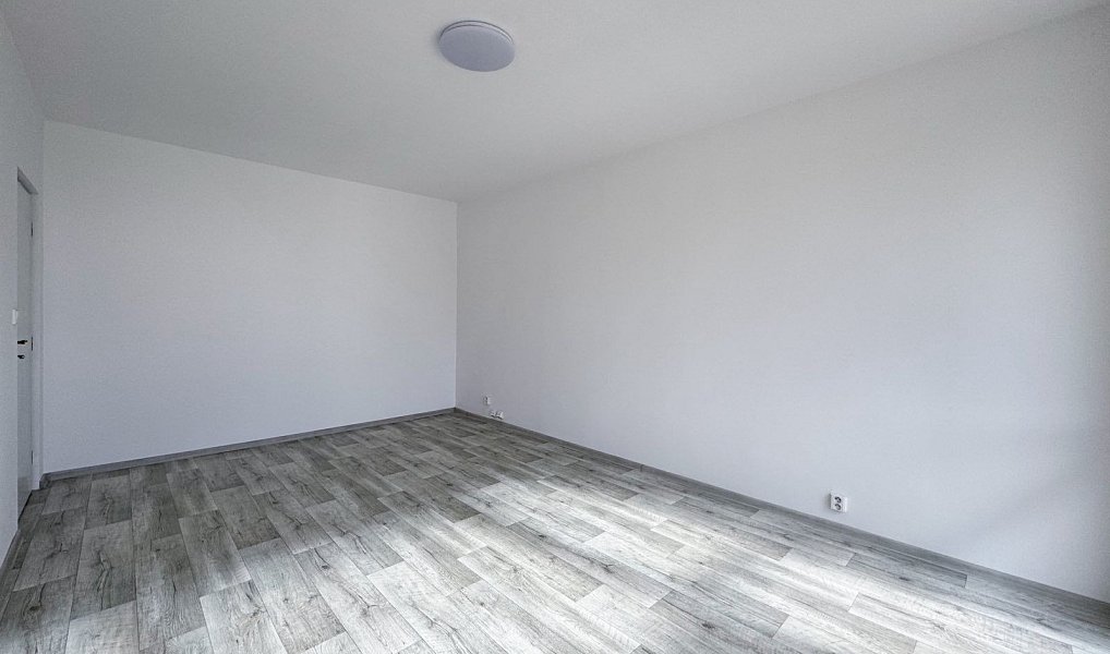 Pronájem bytu 3+1 63 m², Chomutov – náhled fotky 6