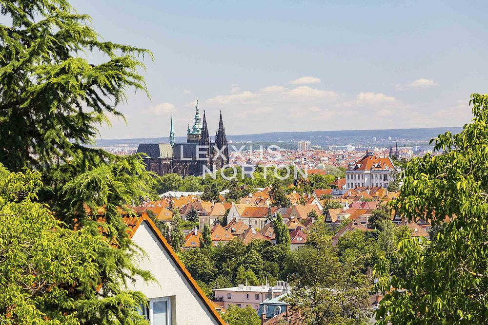 Pronájem domu 224 m² s pozemkem 858 m² — photo 3