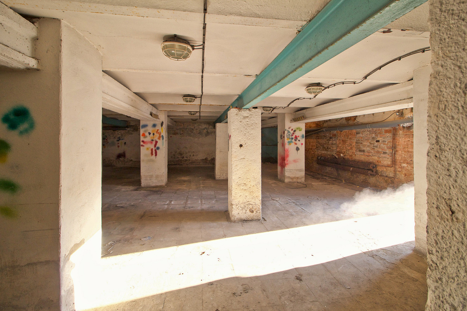 Pronájem skladovacích prostor 185 m² – fotografie 2