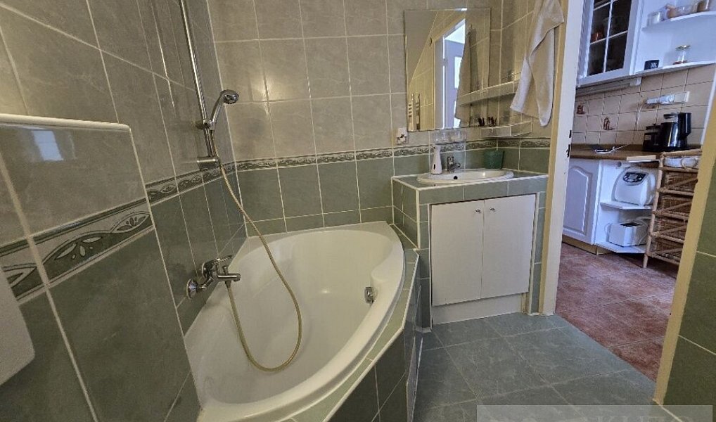 Prodej bytu 2+1 61 m², Karlovy Vary – náhled fotky 23