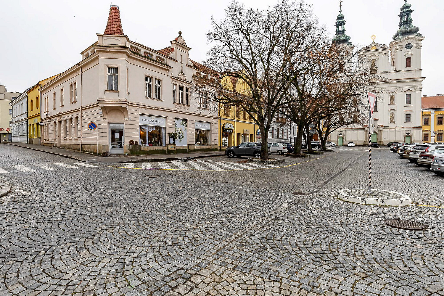 Prodej nájemního domu, činžáku 450 m²