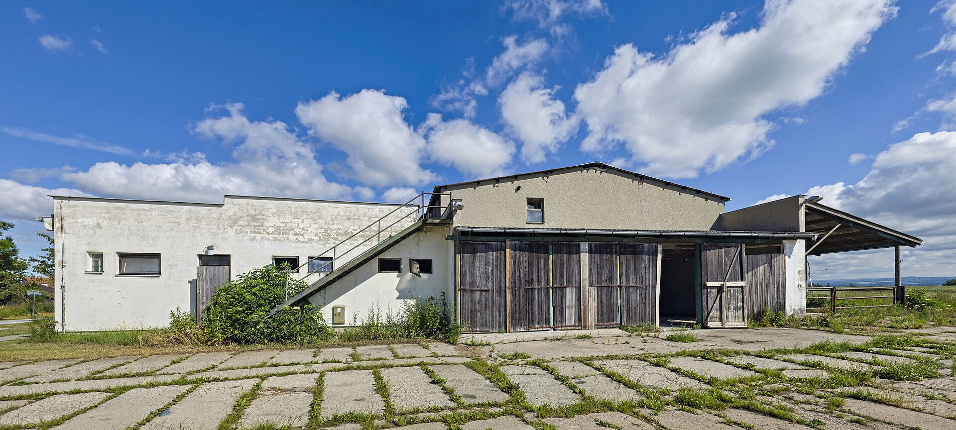 Pronájem skladovacích prostor 750 m² – fotografie 3