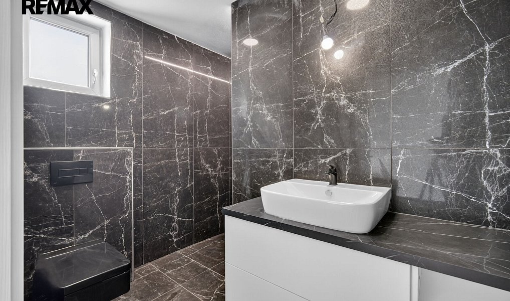 Prodej domu 224 m² s pozemkem 959 m², Dobšice – náhled fotky 8