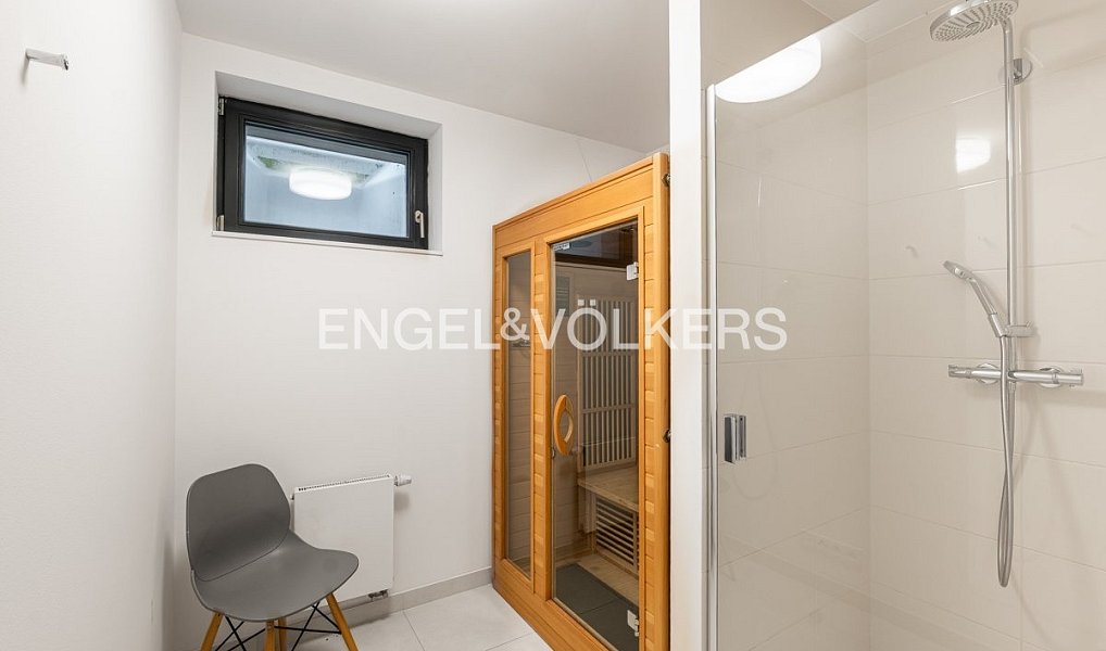 Pronájem domu 165 m² s pozemkem 170 m², Praha – náhled fotky 11