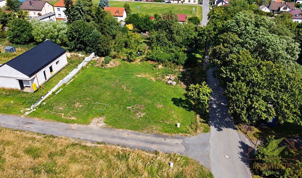 Prodej stavebního pozemku 1 076 m², Střížovice – náhled fotky 23