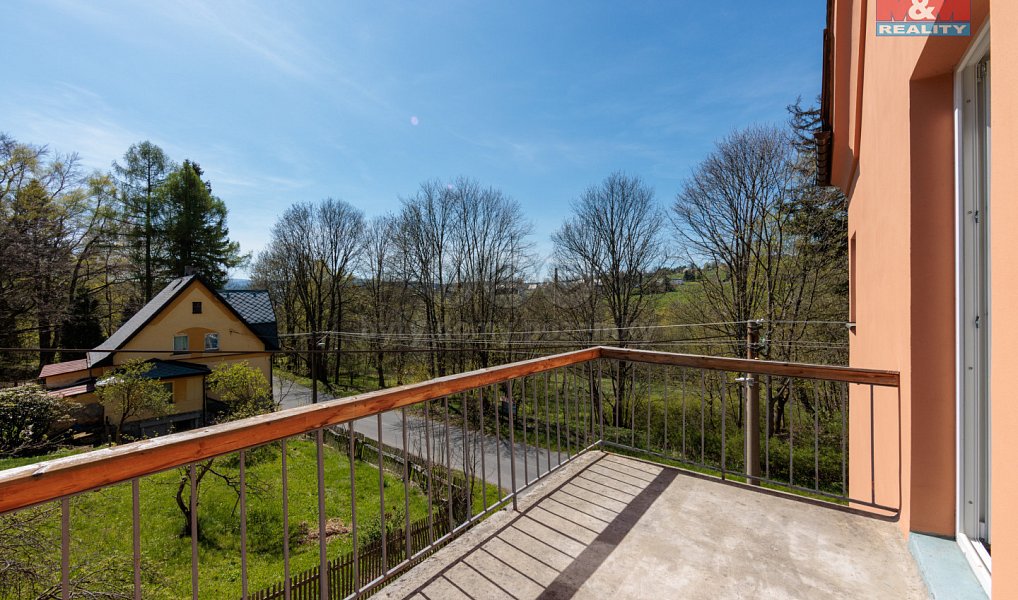 Prodej domu 293 m² s pozemkem 853 m², Vejprty – náhled fotky 29