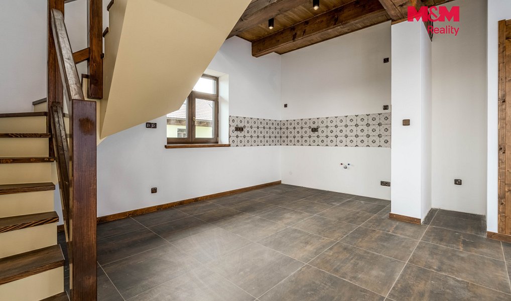 Prodej domu 221 m² s pozemkem 1 365 m², Trhový Štěpánov – náhled fotky 6