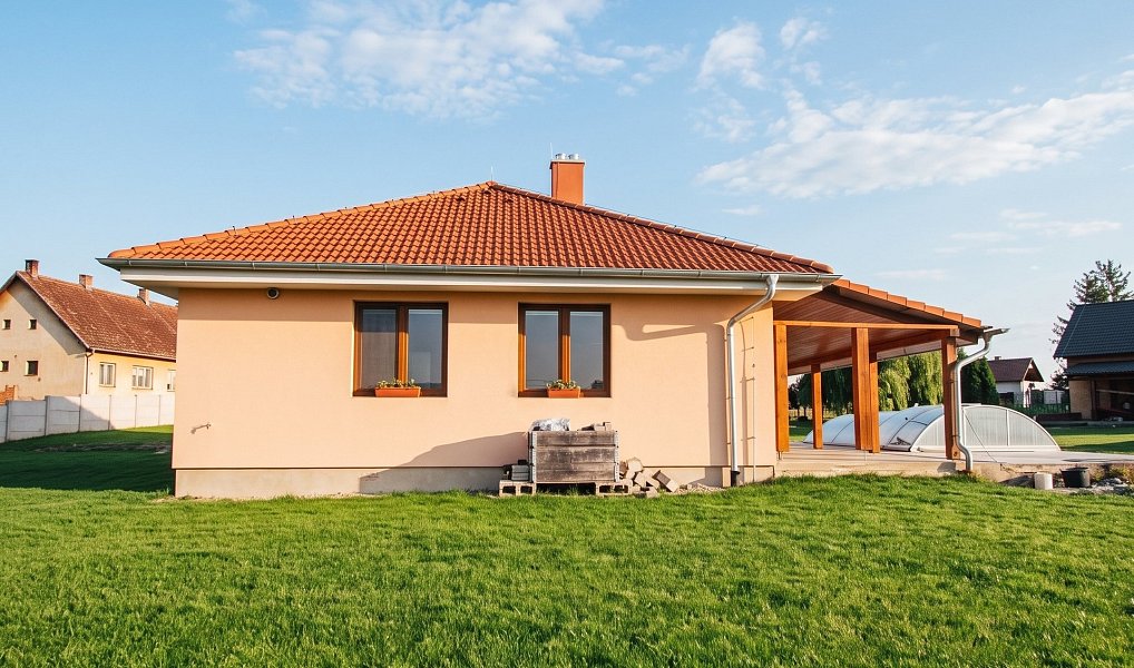 Prodej domu 135 m² s pozemkem 1 654 m², Lišov – náhled fotky 8