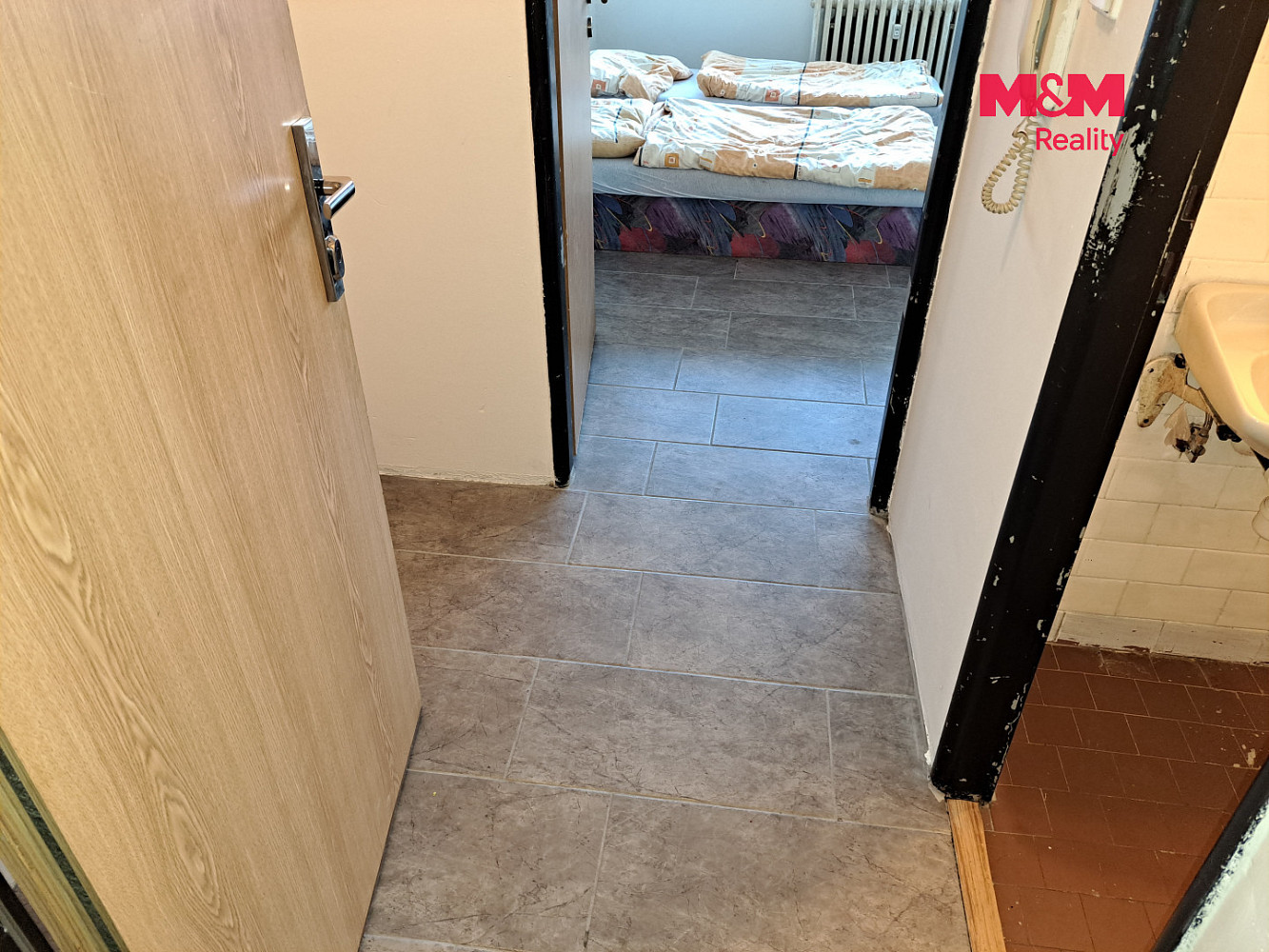 Pronájem bytu 1+kk 20 m² – fotografie 4