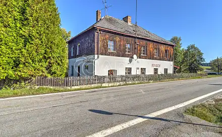 Prodej domu 330 m² s pozemkem 4 087 m², Frymburk, okres Český Krumlov