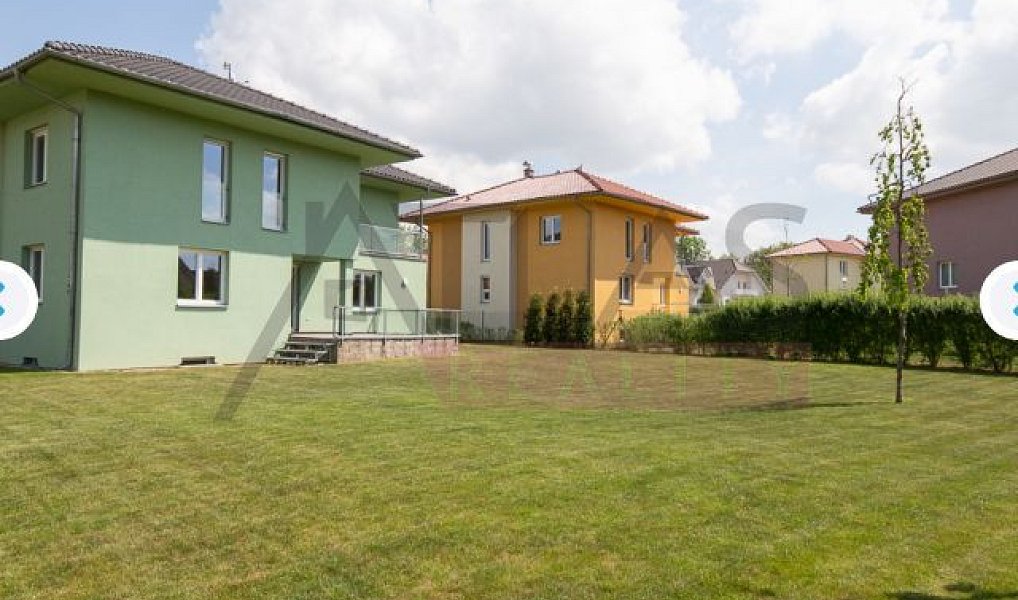 Pronájem domu 400 m² s pozemkem 1 000 m², Průhonice – náhled fotky 2