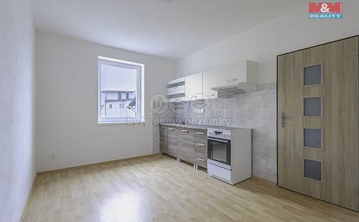 Pronájem bytu 2+kk 40 m², Mařákova, Nový Bor, okres Česká Lípa