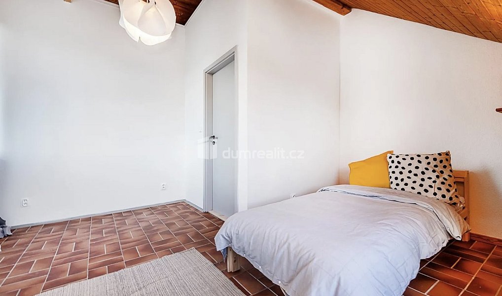 Pronájem bytu 5+kk 14 m², Praha – náhled fotky 2