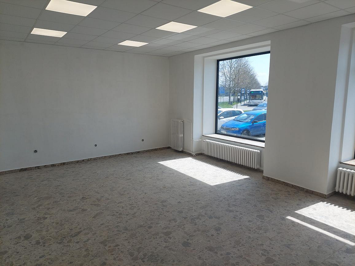 Pronájem obchodních prostor 80 m² – pohled 5