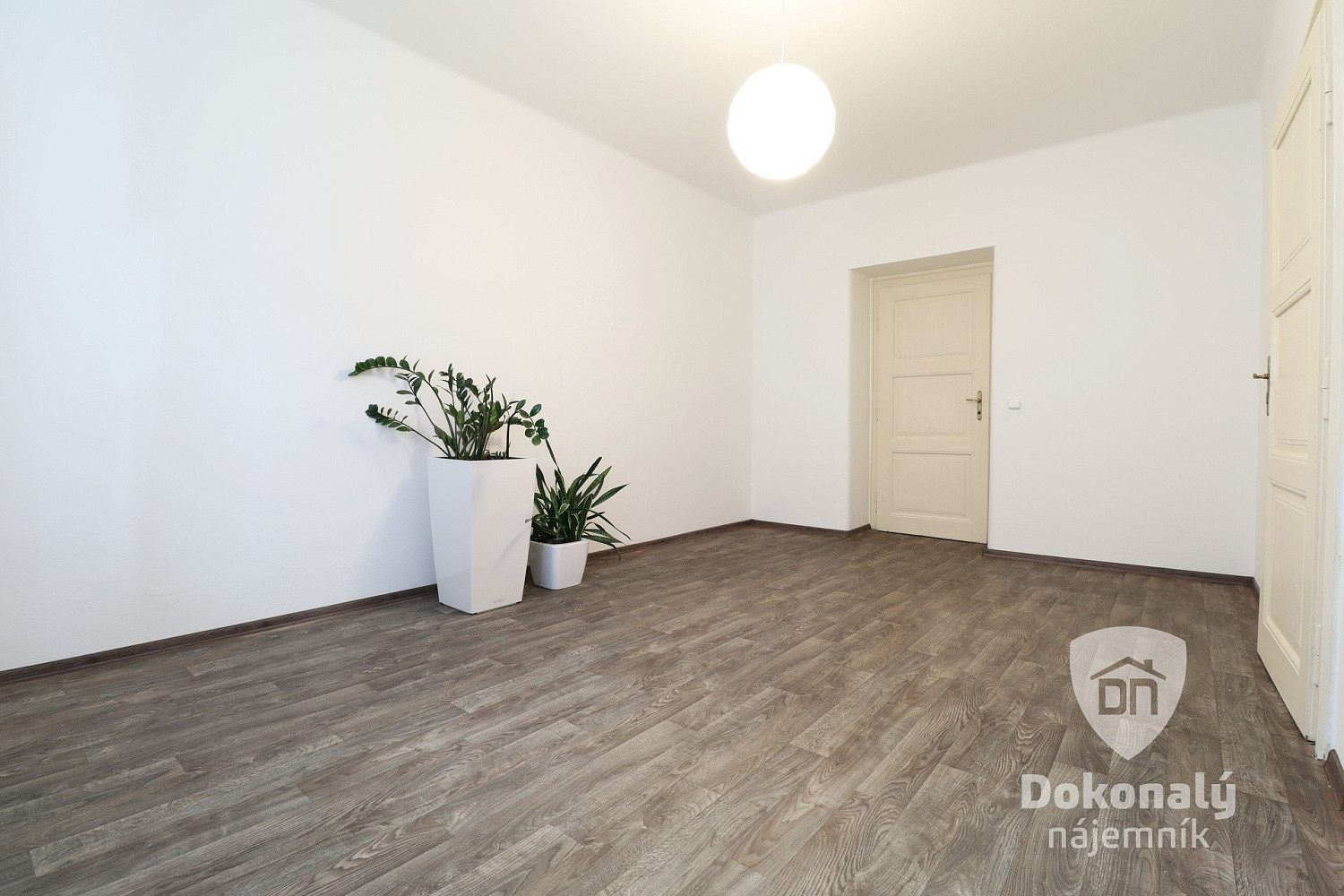 Pronájem bytu 3+kk 84 m² – fotografie 2