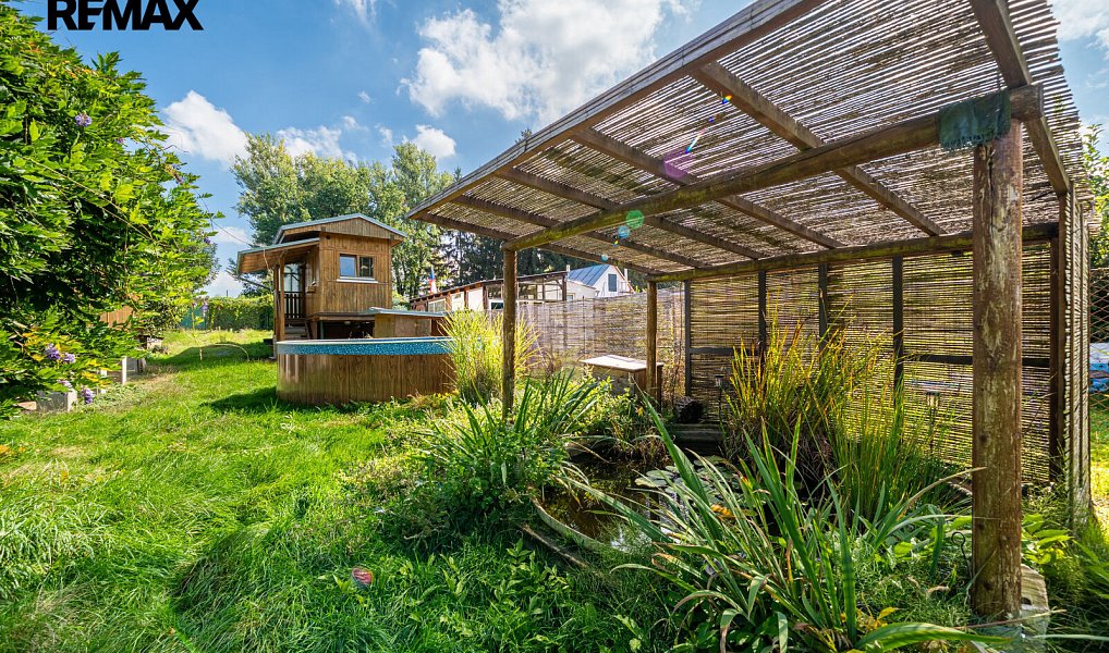 Prodej zahrady 820 m², Veltrusy – náhled fotky 4