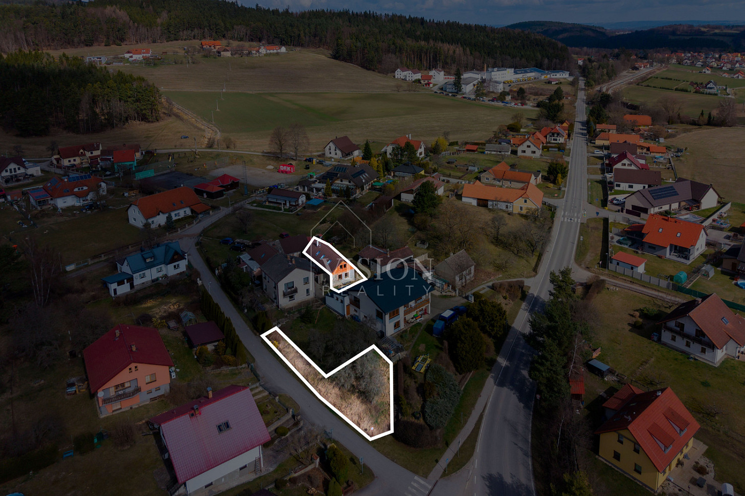 Maja, 134 m², krunt 93 m²