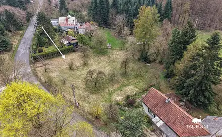 Prodej stavebního pozemku 1 630 m², Skořice, okres Rokycany