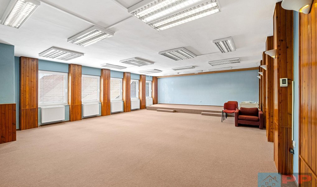 Prodej obchodních prostor 941 m², Pardubice – náhled fotky 7