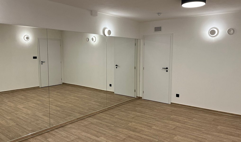 Pronájem obchodních prostor 192 m², Zubří – náhled fotky 6