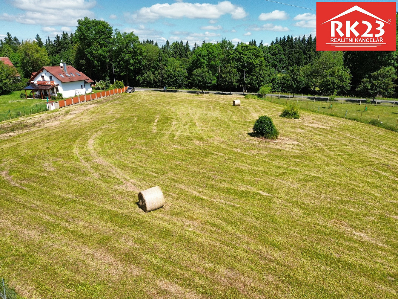 Prodej komerčního pozemku 4 038 m² – fotografie 2
