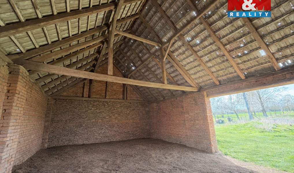 Prodej domu 768 m² s pozemkem 394 m², Dolní Bukovsko – náhled fotky 12