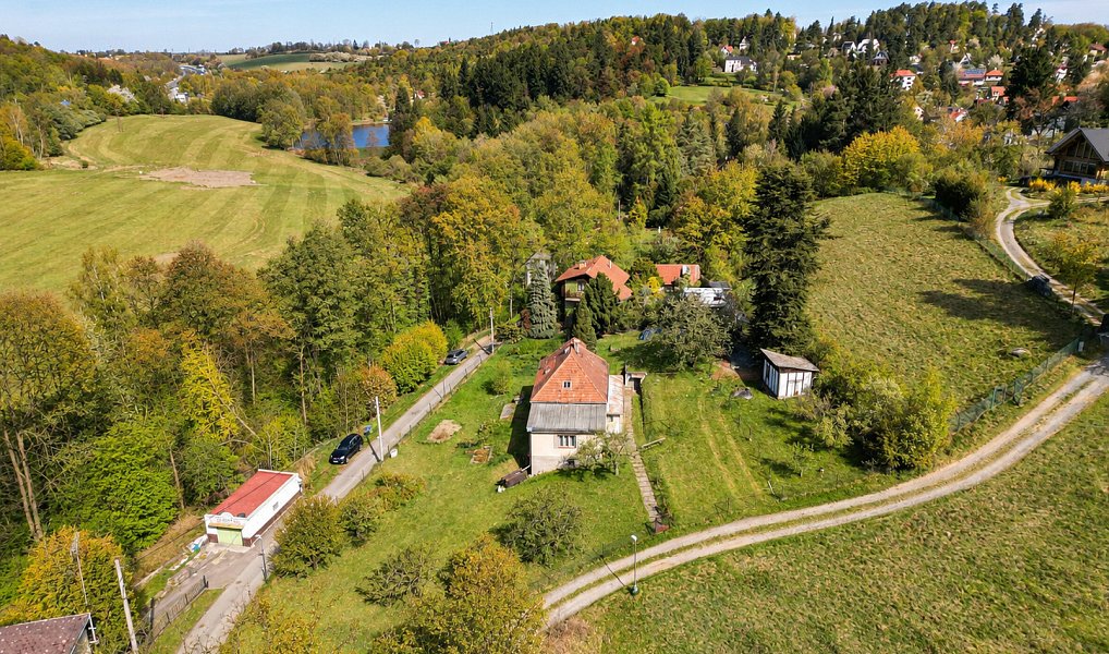 Prodej stavebního pozemku 2 100 m², Mnichovice – náhled fotky 3