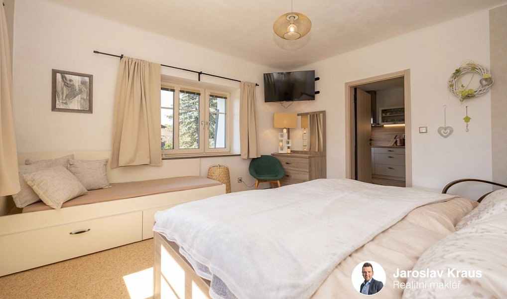 Prodej domu 373 m² s pozemkem 1 234 m², Roprachtice – náhled fotky 43