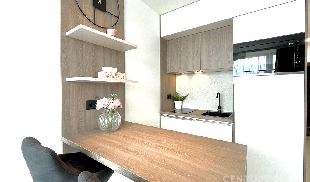 Pronájem bytu 1+kk 29 m², Praha – náhled fotky 2