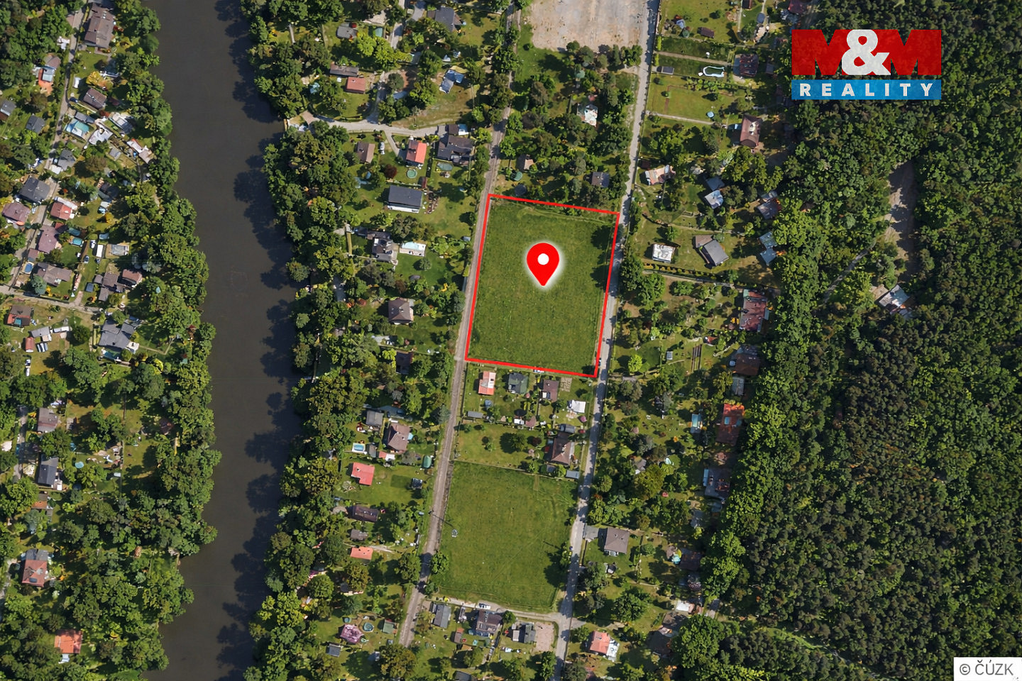 Prodej stavebního pozemku 5 501 m² – fotografie 2