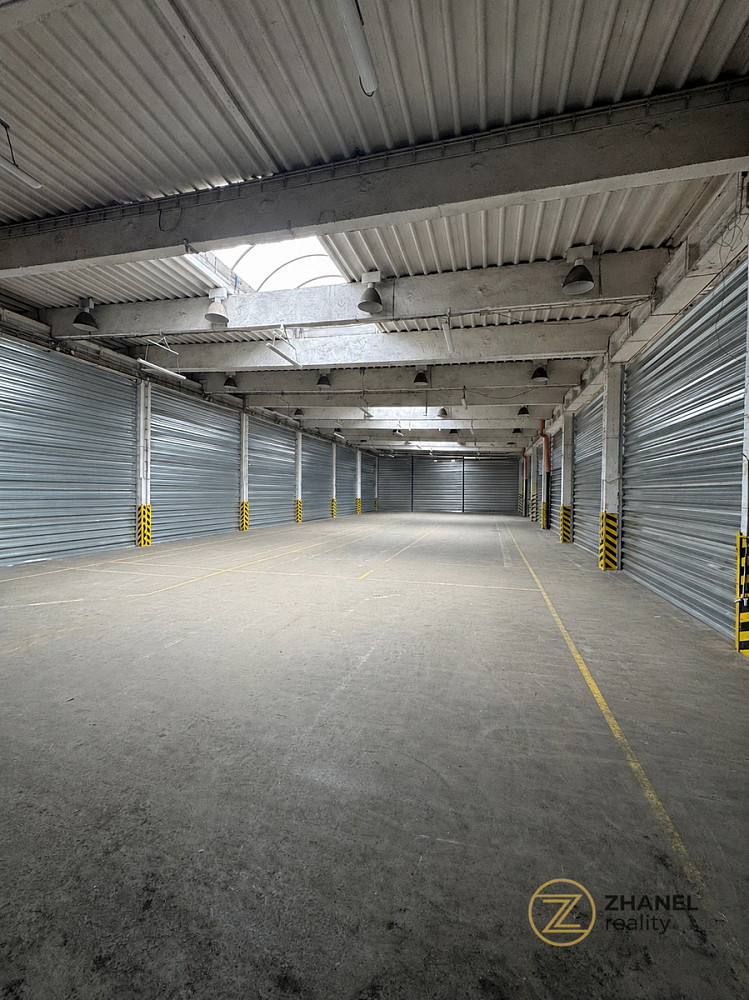 Pronájem skladovacích prostor 600 m²