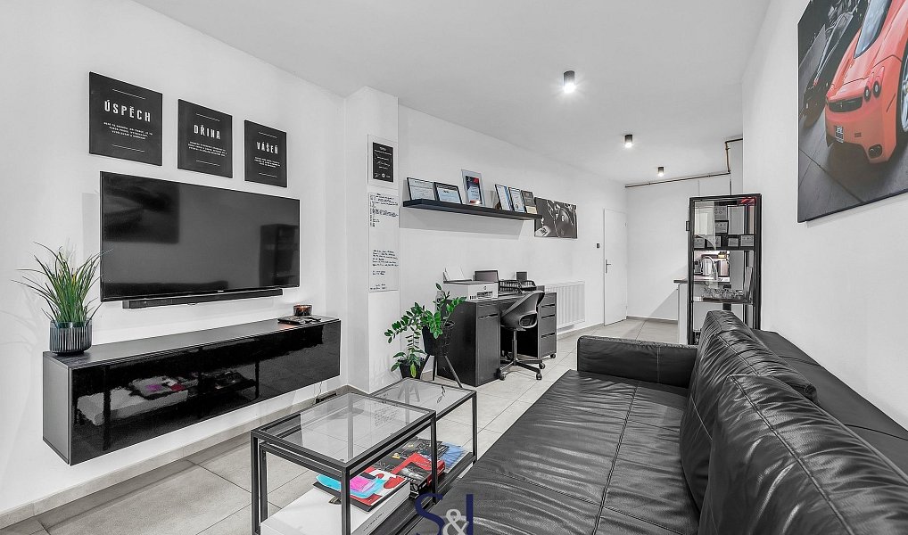 Prodej obchodních prostor 325 m², Nový Bor – náhled fotky 10
