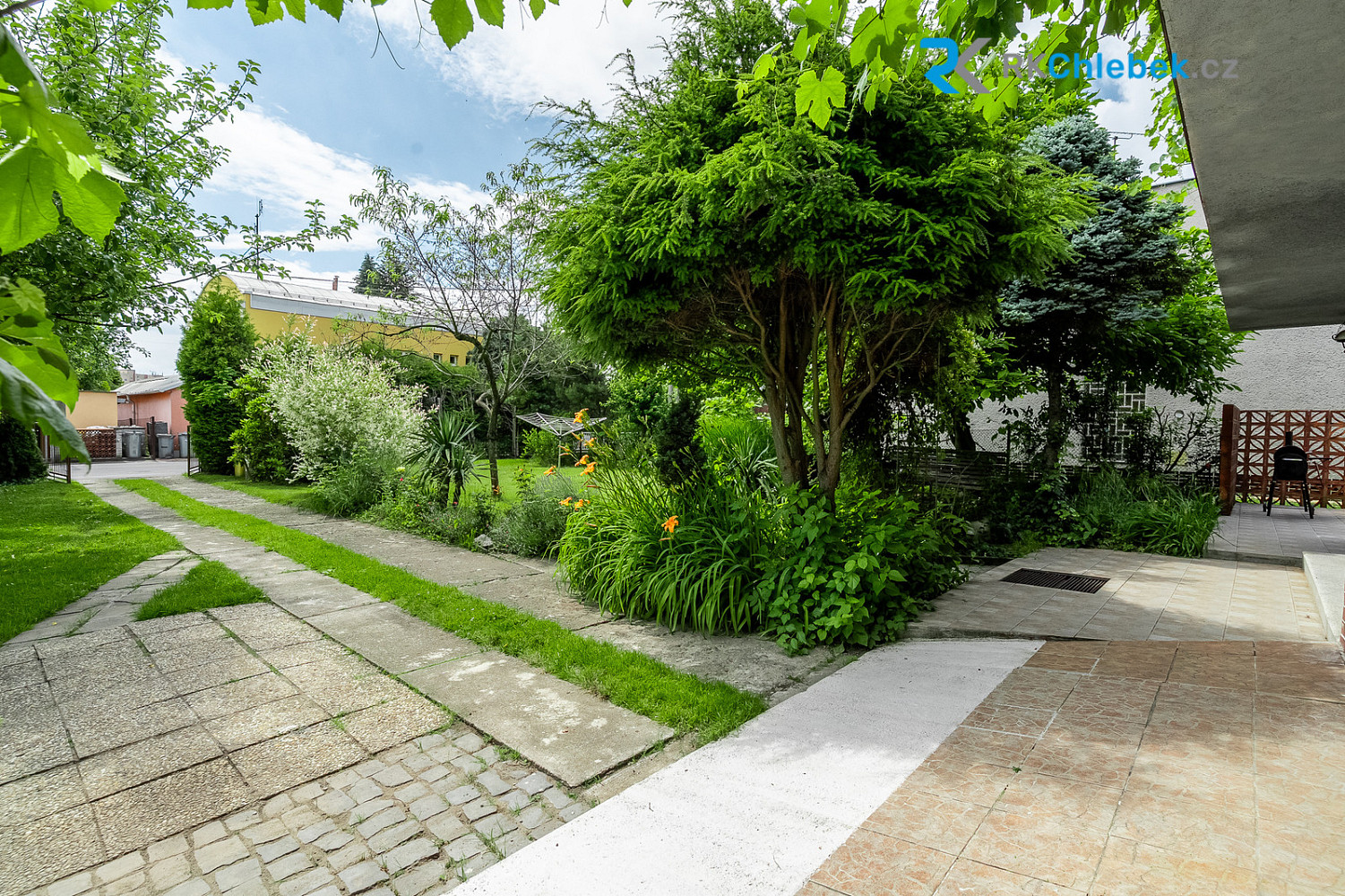 Prodej domu 166 m² s pozemkem 800 m² — photo 2